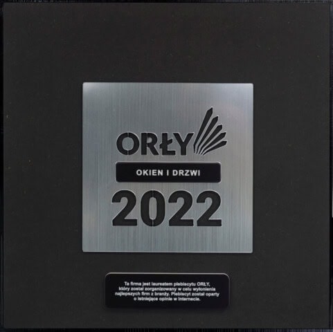 Nagroda Orły Okien i Drzwi 2022 – statuetka Raven Okna